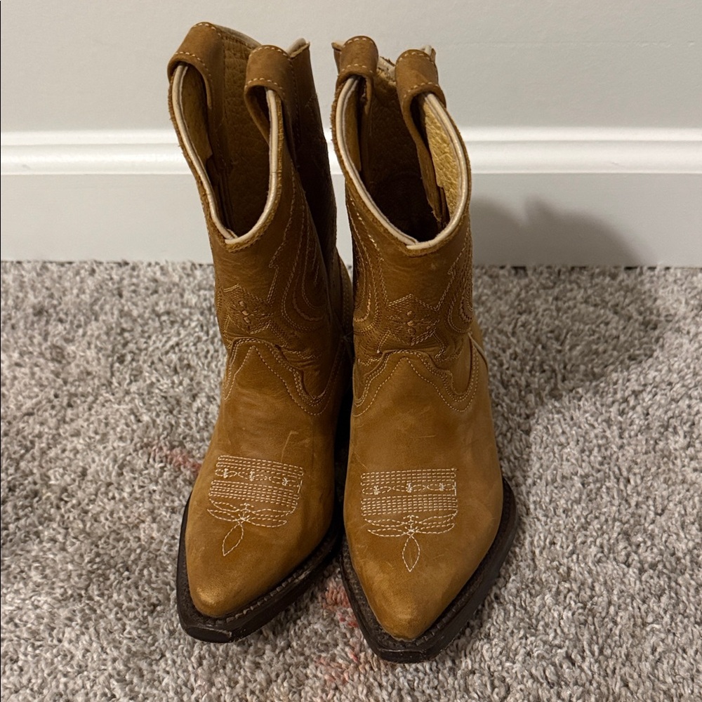 Kids Tan Cowboy Boots